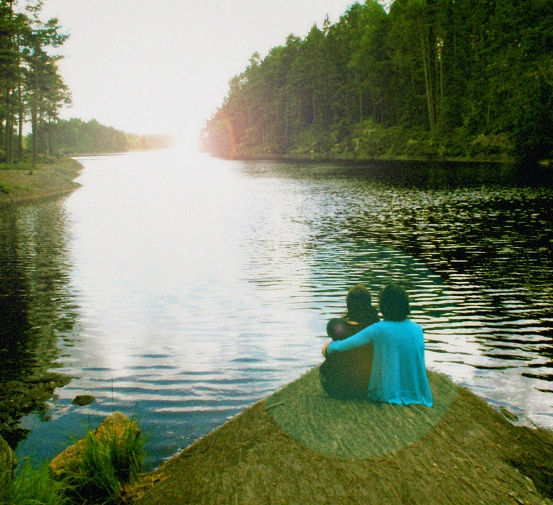 {Photo: Garcia Girls}